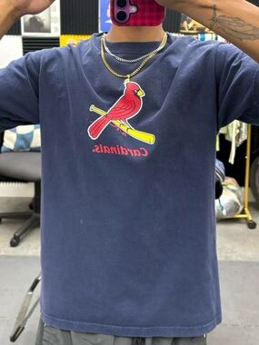 VINTAGE 2009 cardinals majestic tee!!